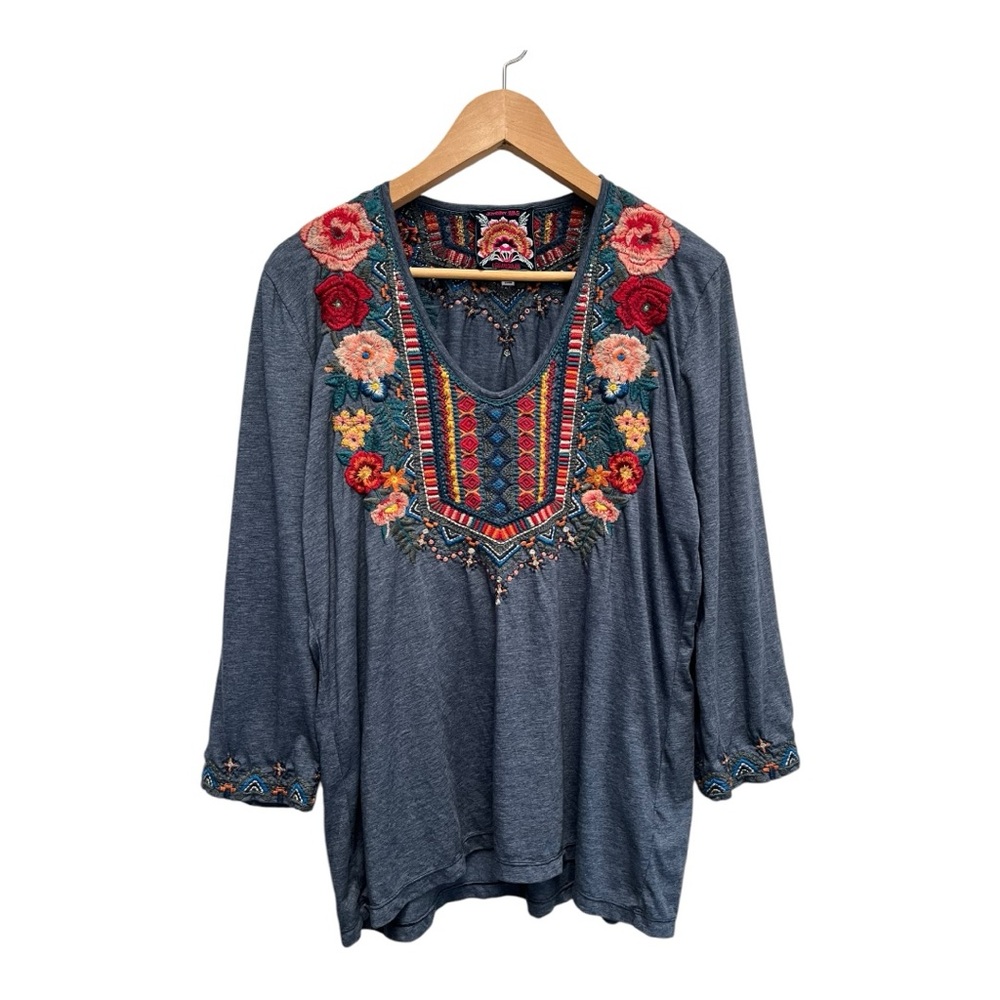 Johnny Was Gorgeous Blue Knit Top Ornate Floral Embroidery Front & Back Sz L